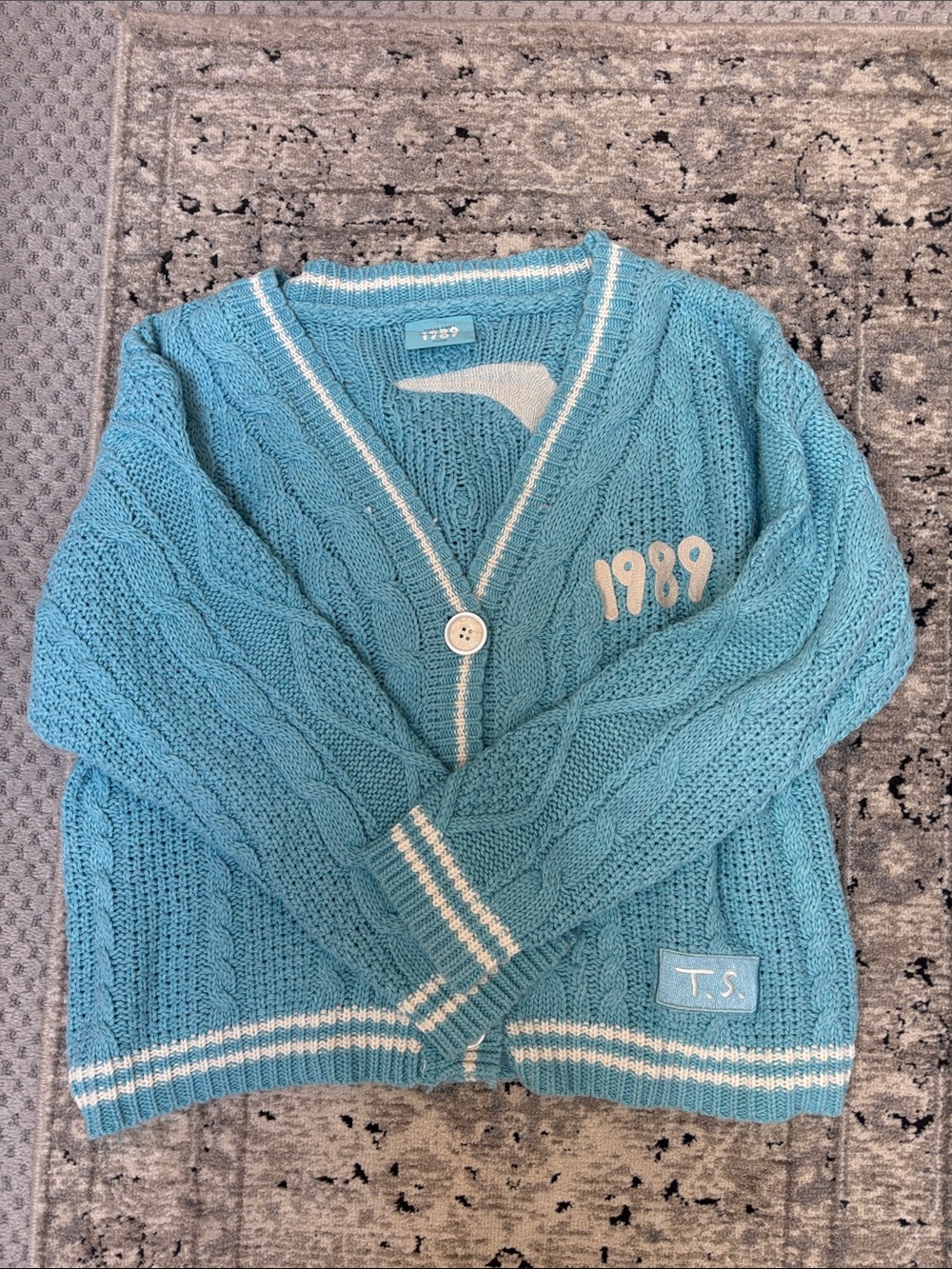Taylor Swift Blue Cable-Knit V-Neck Cardigan with White Trim